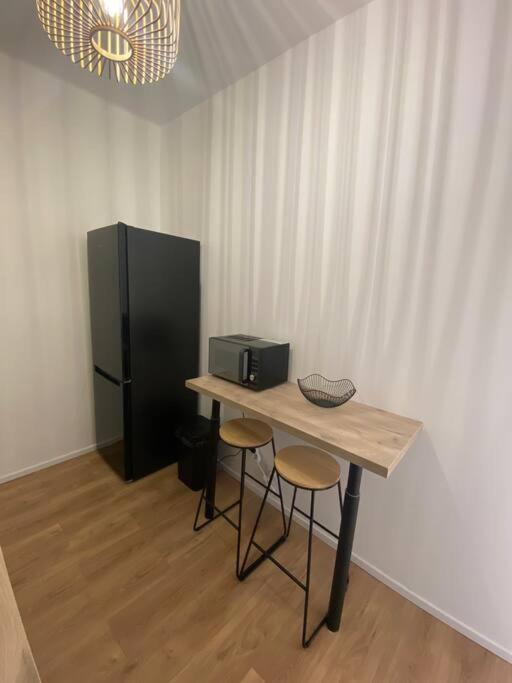 Corte Magnifique T2 45M2 Neuf 5 Personnes Place St Marcel Hyper Centre Wifi Lave Linge Tv Luaran gambar